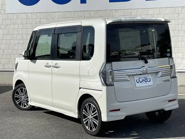 ダイハツ タント カスタム RS トップED SA Ⅲ 佐賀県 2018(平30)年 9.2万km パールホワイトⅢ こちらは現金またはオートローンご利用時の価格です/自社ローンご希望の方は別途その旨お申付け下さい/禁煙車/全方位カメラ/純正ナビ/ナビ連動ドライブレコーダー/両側電動スライドドア/レーダーブレーキサポート/LEDヘッドライト/フォグランプ/オートハイビーム/シートヒーター/ウインカードアミラー/コーナーセンサー/サイドエアバッグ/スマートキー