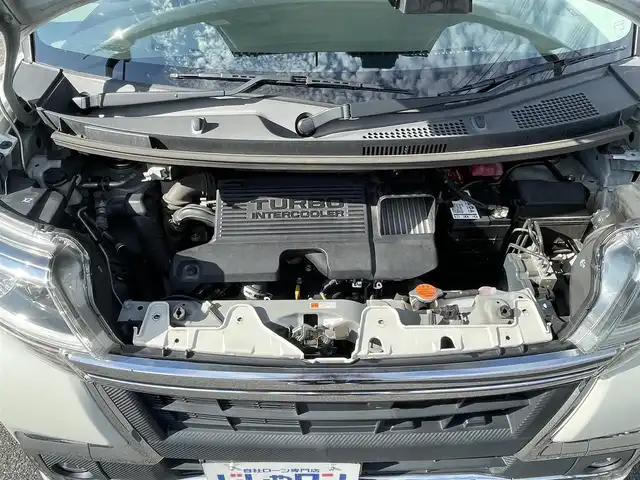 ダイハツ タント カスタム RS トップED SA Ⅲ 佐賀県 2018(平30)年 9.2万km パールホワイトⅢ こちらは現金またはオートローンご利用時の価格です/自社ローンご希望の方は別途その旨お申付け下さい/禁煙車/全方位カメラ/純正ナビ/ナビ連動ドライブレコーダー/両側電動スライドドア/レーダーブレーキサポート/LEDヘッドライト/フォグランプ/オートハイビーム/シートヒーター/ウインカードアミラー/コーナーセンサー/サイドエアバッグ/スマートキー