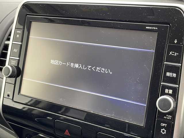 日産 セレナ ハイウェイスター Vセレクション 千葉県 2017(平29)年 3.8万km ブリリアントホワイトパール 2トーン ワンオーナー/メーカーオプションセーフティパックB/純正SDナビ/フルセグTV/Bluetooth/CD/DVD/USB/純正フリップダウンモニター/バックカメラ/全方位カメラ/前側ドライブレコーダー/ビルトインETC/デジタルインナーミラー/両側パワースライドドア/革調シートカバー/追従クルーズコントロール/LEDヘッドライト