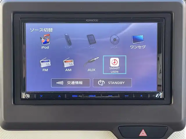 ホンダ Ｎ ＢＯＸ G L ホンダセンシング 福岡県 2018(平30)年 1.3万km プラチナホワイトパール 社外メモリナビKENWOOD【MDV-D306】/(AM/FM/CD/USB/ワンセグTV)/バックカメラ/ビルトインETC/社外前方ドライブレコーダーcarrozzeria/片側パワースライドドア/衝突軽減ブレーキ(CMBS)/車線逸脱警報/誤発進抑制機能/後方誤発進抑制機能/コーナーセンサー/路外逸脱抑制機能/ACC(アダプティブクルーズコントロール)/LKAS(車線維持支援システム)/オートライト/盗難防止装置/横滑り防止機能/電格ウィンカーミラー/プッシュスタート/純正フロアマット/ステアリングスイッチ/スペアキー×１/ＵＳＢ充電ソケット×２/ドアバイザー/取扱説明書/保証書