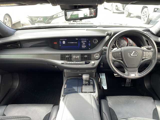 レクサス ＬＳ 500 Fスポーツ 京都府 2018(平30)年 5.2万km ブラック サンルーフ　純正メーカーナビ　パノラミックビューモニター　マークレビンソン　黒革シート　シートベンチレーター　レーダークルーズ　ブラインドスポットモニター　デジタルインナーミラー　ビルトインＥＴＣ　4本出しマフラー