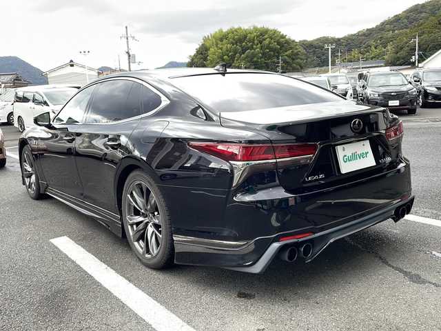 レクサス ＬＳ 500 Fスポーツ 京都府 2018(平30)年 5.2万km ブラック サンルーフ　純正メーカーナビ　パノラミックビューモニター　マークレビンソン　黒革シート　シートベンチレーター　レーダークルーズ　ブラインドスポットモニター　デジタルインナーミラー　ビルトインＥＴＣ　4本出しマフラー