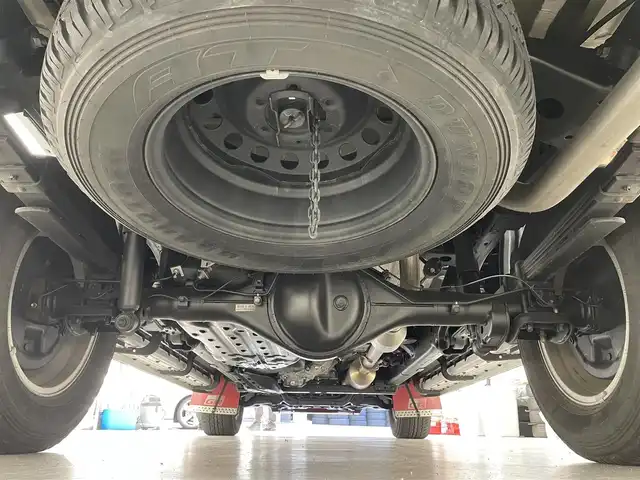 トヨタ ハイラックス Z 滋賀県 2022(令4)年 3.1万km アティチュードブラックマイカ 純正7インチナビ/【Bluetooth/CD/DVD/フルセグTV】/バックカメラ/レーダークルーズコントロール/クリアランスソナー/レーンディパーチャーアラート/LEDヘッドライト/オートライト/ダウンヒルアシストコントロール/センターデフロック/プリクラッシュセーフティ/前後ドライブレコーダー/ETC/MTモード付AT/純正フロアマット/プッシュスタート/スマートキー/ステアリングリモコン