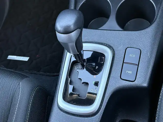 トヨタ ハイラックス Z 滋賀県 2022(令4)年 3.1万km アティチュードブラックマイカ 純正7インチナビ/【Bluetooth/CD/DVD/フルセグTV】/バックカメラ/レーダークルーズコントロール/クリアランスソナー/レーンディパーチャーアラート/LEDヘッドライト/オートライト/ダウンヒルアシストコントロール/センターデフロック/プリクラッシュセーフティ/前後ドライブレコーダー/ETC/MTモード付AT/純正フロアマット/プッシュスタート/スマートキー/ステアリングリモコン