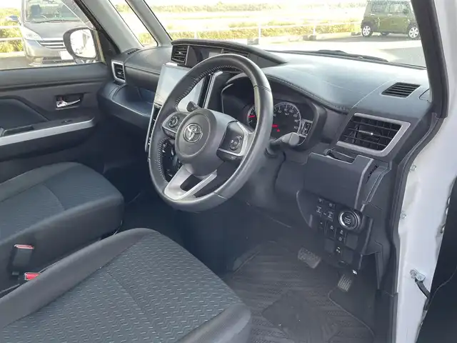 トヨタ ルーミー カスタムG 佐賀県 2021(令3)年 4万km パールホワイトⅢ 純正9インチディスプレイオーディオ/・フルセグTVAM/FM/Bluetooth/・Apple Car Play/Android Auto/パノラミックビューモニター/前後ドライブレコーダー/ビルトインETC/TVキャンセラー/両側パワースライドドア/電子パーキングブレーキ/・AUTO HOLD機能/後席サンシェード/ISOFIX対応/革巻きステアリング/ステアリングリモコン/純正14インチアルミホイール/純正LEDヘッドライト/・オートマチックハイビーム/純正LEDフォグランプ/純正フロアマット/純正ドアバイザ―/新車保証書/取扱説明書/スペアキー１本/スマートアシスト/・レーダークルーズコントロール/・先行車発進お知らせ機能/・衝突被害軽減ブレーキ/・車線逸脱警報機能/・標識認識機能/・ふらつき警報