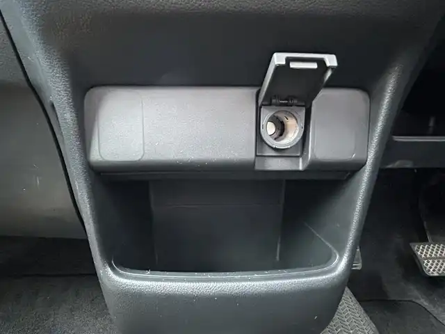 ホンダ Ｎ ＢＯＸ G 福岡県 2016(平28)年 7.9万km クリスタルブラックパール ・社外ナビ/（BLUETOOTH/DVD再生/・スペアキー/・ETC/・純正フロアマット/・プッシュスタート/・スマートキー/・CDチェンジャー/・電動格納ミラー/・アルミホイール/・ドアバイザー