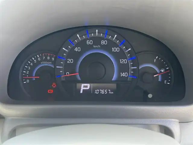 スズキ スペーシア T 秋田県 2013(平25)年 10.8万km シルキーシルバーメタリック ４WD/ターボ/両側パワスラ/社外ナビ/ワンセグ/バックカメラ/アイドリングストップ/プッシュスタート/ドライブレコーダー/ステアリングスイッチ/ETC/純正フロアマット/純正ドアバイザー/オートライト/オートエアコン/パワーステアリング/パワーウィンドウ/横滑り防止/盗難防止装置/保証書/取扱説明書/記録簿