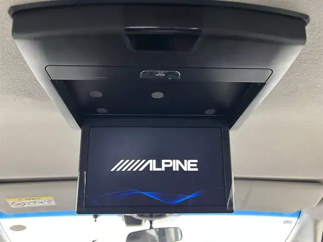 ホンダ フリード ハイブリット G ホンダセンシング 千葉県 2020(令2)年 6.2万km プラチナホワイトパール フリップダウンモニター/ホンダセンシング/・衝突軽減ブレーキ/・先行車発進お知らせ機能/・路外逸脱抑制機能/・レーンキープアシスト/社外9インチフローティングナビ/CD DVD BT フルセグ/バックカメラ/両側パワースライドドア/レーダークルーズコントロール/LEDオートライト/シートヒーター/純正15インチアルミホイール/ステアリングスイッチ/純正フロアマット/プッシュスタート/スマートキー/ETC