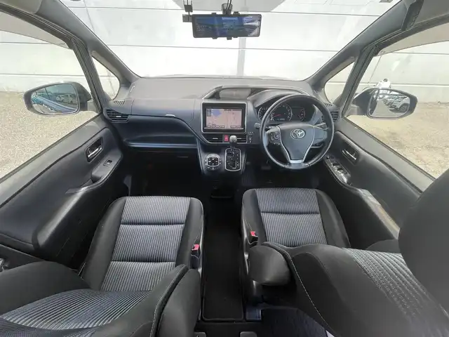 トヨタ ヴォクシー ZS 煌 千葉県 2015(平27)年 6.6万km ブラッキッシュアゲハガラスフレーク 純正メモリナビ/　(AM/FM/CD/DVD/TV/BT)/純正フリップダウンモニター/両側パワースライドドア/ミラー型前後ドラレコ/バックカメラ/LEDヘッドライト/ビルドインETC/純正16インチAW/スマートキー×2/保証書/取扱説明書
