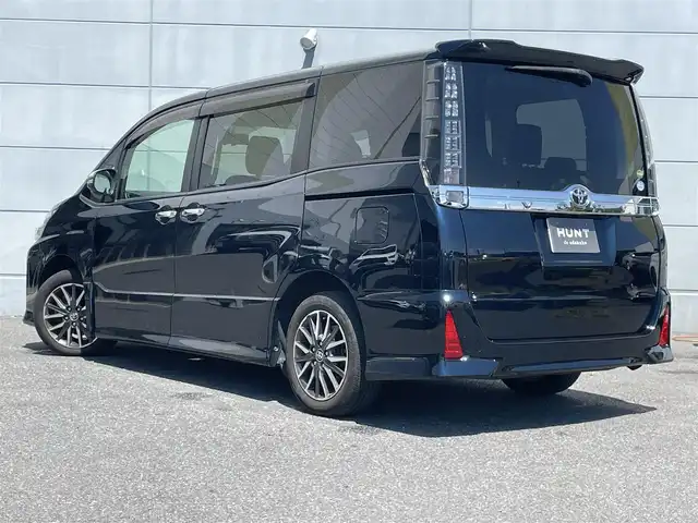 トヨタ ヴォクシー ZS 煌 千葉県 2015(平27)年 6.6万km ブラッキッシュアゲハガラスフレーク 純正メモリナビ/　(AM/FM/CD/DVD/TV/BT)/純正フリップダウンモニター/両側パワースライドドア/ミラー型前後ドラレコ/バックカメラ/LEDヘッドライト/ビルドインETC/純正16インチAW/スマートキー×2/保証書/取扱説明書