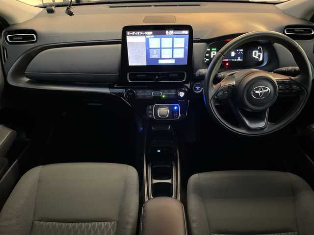 トヨタ アクア Z 千葉県 2021(令3)年 2.1万km プラチナホワイトパールマイカ 純正10.5インチナビ/(BT/FM/AM)/バックカメラ/前後ドライブレコーダー/衝突被害軽減システム/車線逸脱警報/クルーズコントロール/横滑り防止装置/ビルトインETC2.0/アイドリングストップ/LEDヘッドライト/フォグランプ/オートライト/ウィンカーミラー/電動格納ミラー/純正15インチAW/プッシュスタート/スマートキー/フロアマット/ドアバイザー/スペアキー/取扱説明書/保証書