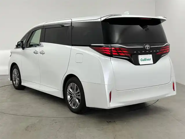 トヨタ アルファード Z 愛知県 2024(令6)年 1.4万km プラチナホワイトパールマイカ 禁煙車/ディスプレイオーディオ　/全方位カメラ　/フリップダウンモニター　/置くだけ充電　/デジタルインナーミラー/ムーンルーフ　/ＥＴＣ２．０　/タイプＣ　/レザーシート　/シートヒーター/エアーシート　/パワーシート　/ステアヒーター　/電動リアゲート/AC100V