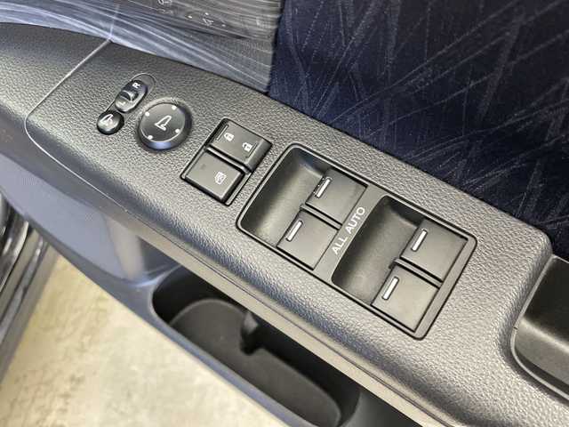 ホンダ オデッセイ アブソルート 20thアニバーサリー 富山県 2014(平26)年 9万km クリスタルブラックパール 純正ナビ【3HU5】/(AM/FM/CD/DVD/USB/BT/HDMI)/フルセグTV/バックカメラ/純正フリップダウンモニター/両側パワースライドドア/クルーズコントロール/衝突被害軽減ブレーキ/LEDヘッドライト/オートライト/ハーフレザーシート/運転席パワーシート/スマートキー×２/プッシュスタート/パドルシフト/ビルトインETC/純正18インチAW/純正フロアマット/取扱説明書