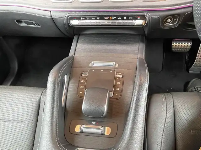 メルセデス・ベンツ ＧＬＥ４００ｄ 4MATIC スポーツ 鹿児島県 2021(令3)年 2.6万km パール 純正ナビ/ 【フルセグ/Bluetooth/USB/AM/FM】/バックカメラ/レザーシート/前席パワーシート/アンビエントライト/クルーズコントロール/アクティブディスタンスアシスト・ディストロニック/キーレスゴー/LEDヘッドライト/アダプティブハイビームアシストプラス/ヘッドアップディスプレー/ドライブレコーダー/純正20インチアルミホイール/パワーバックドア/取扱説明書/スペアキー×1