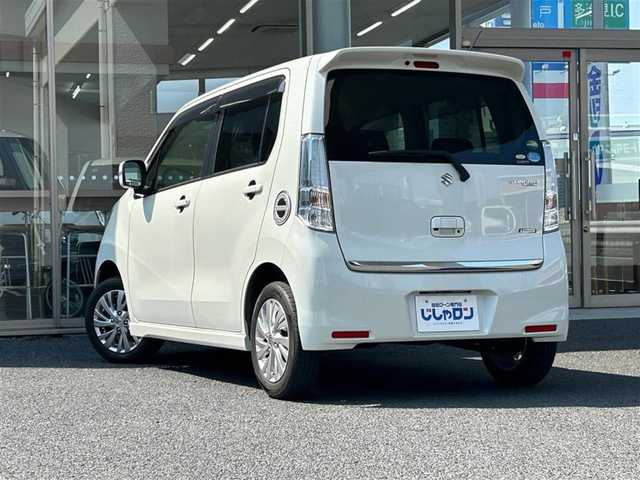 スズキ ワゴンＲ スティングレー X 岐阜県 2016(平28)年 4.5万km クリスタルホワイトP (株)IDOMが運営する【じしゃロン多治見店】の自社ローン専用車両になります。こちらは現金またはオートローンご利用時の価格です。自社ローンご希望の方は別途その旨お申付け下さい。/カロッツェリアナビ/　（CD/DVD/フルセグ/Bluetooth）/バックモニター/ステアリングリモコン/前方ドライブレコーダー/運転席シートヒーター/オートライト/横滑り防止装置/盗難防止装置/アンチブレーキングシステム/Wエアバック