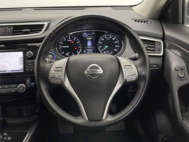日産 エクストレイル 20X エマージェンシーブレーキ 長野県 2016(平28)年 5.7万km ブリリアントホワイトパール 純正ナビ/Bluetooth/フルセグテレビ/AUX/アラウンドビューカメラ/エマージェンシーブレーキ/横滑り防止機能/レーンキープアシスト/ダウンヒルアシストコントロール/センターデフロック/4WD/レザーシート/シートヒーター/純正フロアマット/純正17インチAW/ビルトインETC/クルーズコントロール/パーキングアシスト/Dualエアコン/ドライブモード切替/革巻きステアリング