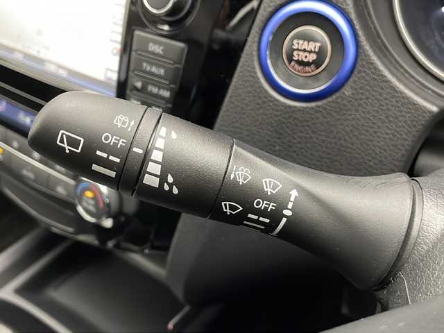 日産 エクストレイル 20X エマージェンシーブレーキ 長野県 2016(平28)年 5.7万km ブリリアントホワイトパール 純正ナビ/Bluetooth/フルセグテレビ/AUX/アラウンドビューカメラ/エマージェンシーブレーキ/横滑り防止機能/レーンキープアシスト/ダウンヒルアシストコントロール/センターデフロック/4WD/レザーシート/シートヒーター/純正フロアマット/純正17インチAW/ビルトインETC/クルーズコントロール/パーキングアシスト/Dualエアコン/ドライブモード切替/革巻きステアリング