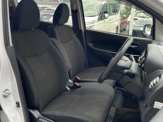 日産 デイズ ハイウェイスターX 広島県 2018(平30)年 2.6万km ホワイトパール 衝突軽減ブレーキ/レーンキープアシスト/純正ナビ/CD/DVD/フルセグTV/Bluetooth/アラウンドビューモニター/ETC/前後コーナーセンサー /LEDライト/オートライト/オートハイビーム /純正１４インチアルミホイール/純正フロアマット/アイドリングストップ/横滑り防止装置/スマートキー/スペアキー