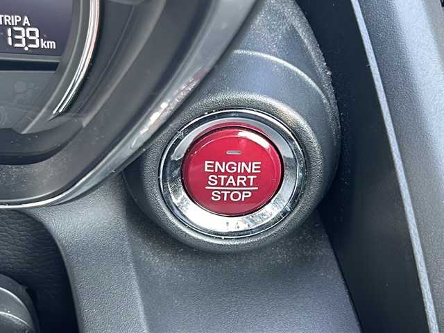 ホンダ Ｓ６６０ α 三重県 2016(平28)年 4.2万km プレミアムスターホワイトパール 1オーナー/純正センターディスプレイ/【Bluetooth/USB】/バックカメラ/クルーズコントロール/オートライト/LEDヘッドランプ/195/45/R16インチ純正AW/プッシュスタート/スマートキー/スペアキー/純正フロアマット