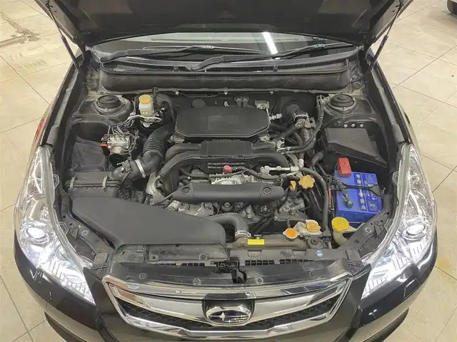 スバル レガシィ ツーリングワゴン 2．5i Lパッケージ 東京都 2010(平22)年 10.1万km クリスタルブラックシリカ 〇社外HDDナビ/　CD/DVD/MSV/BT/フルセグ/〇バックカメラ/〇ETC/〇純正HID/〇純正フォグランプ/〇純正バックフォグ/〇革巻きステアリング/〇パドルシフト/〇社外18インチアルミホイール/〇フロアマット/〇ドアバイザー/〇保証書/〇取扱説明書
