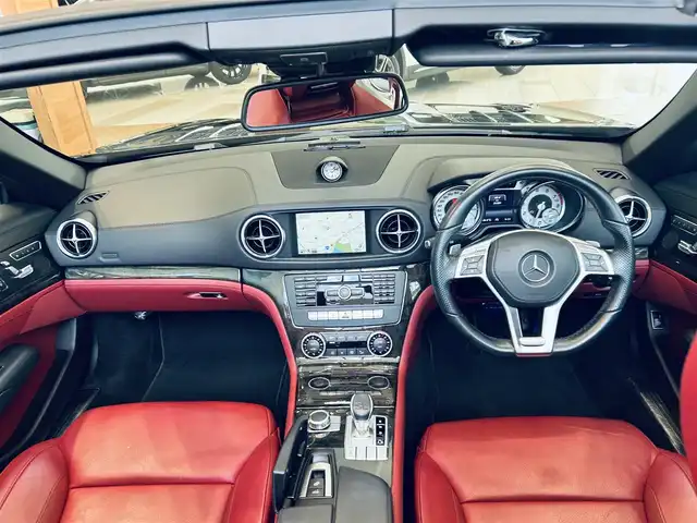 メルセデス・ベンツ ＳＬ３５０ 大阪府 2014(平26)年 3.2万km オブシディアンブラック レーダーセーフティP/マジックスカイルーフ/赤革/メモリ付きパワーシート/シートヒーター/ACC/純正ナビ/TV/バックカメラ/純正19インチAW/電動リアゲート/ブラインドスポット/クリアラスソナー
