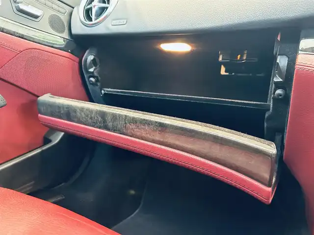 メルセデス・ベンツ ＳＬ３５０ 大阪府 2014(平26)年 3.2万km オブシディアンブラック レーダーセーフティP/マジックスカイルーフ/赤革/メモリ付きパワーシート/シートヒーター/ACC/純正ナビ/TV/バックカメラ/純正19インチAW/電動リアゲート/ブラインドスポット/クリアラスソナー