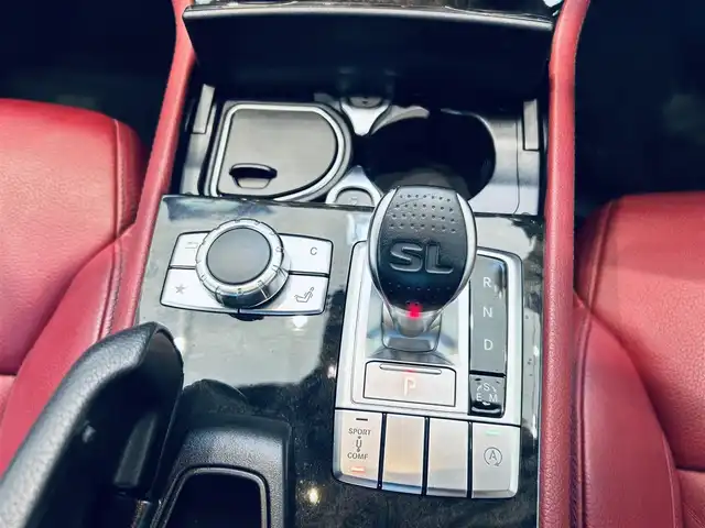 メルセデス・ベンツ ＳＬ３５０ 大阪府 2014(平26)年 3.2万km オブシディアンブラック レーダーセーフティP/マジックスカイルーフ/赤革/メモリ付きパワーシート/シートヒーター/ACC/純正ナビ/TV/バックカメラ/純正19インチAW/電動リアゲート/ブラインドスポット/クリアラスソナー