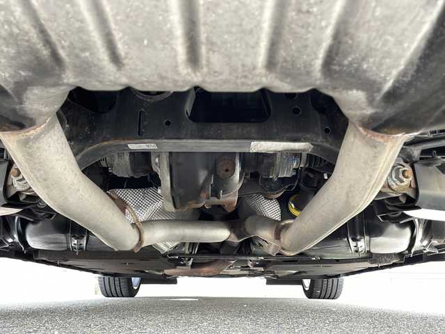 シボレー シボレー カマロ LT RS ヘリテージエディション 佐賀県 2020(令2)年 13.2万km ＤグリーンＭ 純正ディスプレイオーディオ/Bluetooth/Apple Car Play/Android Auto/限定色：ラリーグリーンメタリック/バックモニター/ワンオーナー/BOSE/クルーズコントロール/レーンキープアシスト/パドルシフト/前席パワーシート/シートメモリ/デジタルインナーミラー/ヘッドアップディスプレイ/前席シートヒーター/エアシート/LEDオートライト/オートエアコン/ETC/純正フロアマット/保証書/取扱説明書
