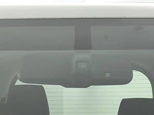 トヨタ エスクァイア Gi 道央・札幌 2015(平27)年 10万km ホワイトパールクリスタルシャイン ・４WD/・社外メモリナビ/　BT／CD／DVD／USB／SD／フルセグ/・バックカメラ/・純正ETC/・社外前後ドライブレコーダー/・社外フリップダウン/・横滑り防止/・両側パワースライドドア/・前席シートヒーター/・純正フロアマット/・社外スタッドレス15インチAW/・プッシュスタート/・スマートキー/・社外エンジンスターター（電池カバー欠品）/・LEDヘッドライト/・オートライト/・オートマチックハイビーム/・フロントフォグ/・ドアミラーウィンカー/・ドアバイザー/・オートリトラクダブルミラー/・ステアリングスイッチ/・nanoe/・ECOMODE/・保証書/・取扱説明書