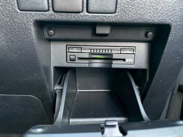 トヨタ アルファード S 岩手県 2016(平28)年 6.2万km ホワイトパールクリスタルシャイン 純正ＳＤナビ　Ｂｌｕｅｔｏｏｔｈ／ＣＤ／ＤＶＤ／フルセグＴＶ　/フリップダウンモニター　/ワンオーナー/両側パワースライドドア　/ＥＴＣ　/ＬＥＤヘッドライト　/ステアリングリモコン　ス/ペアキー有