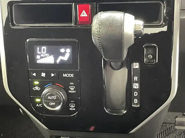 トヨタ タンク カスタムG－T 熊本県 2019(平31)年 6.7万km レーザーブルークリスタルシャイン 純正9インチナビ（ＣＤ・ＤＶＤ・フルセグ・ＢＴ・ＳＤ）/バックカメラ　/社外前後ドライブレコーダー　/ビルトインＥＴＣ２．０　/両側パワースライドドア　/クルーズコントロール　/前後クリアランスソナー　/前席シートヒーター/アイドリングストップ/衝突軽減ブレーキ/横滑り防止/純正フロアマット/純正１５インチAW/オートライト/オートマチックハイビーム/LEDヘッドライト/フォグランプ/スマートキー/プッシュスタート/スペアキー1本