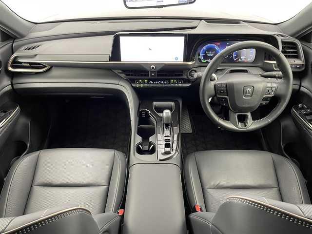 トヨタ クラウン スポーツ Z 埼玉県 2023(令5)年 1.9万km ゴールドⅡ パノラマルーフ　黒レザーシート　パノラミックビューモニター　純正１２．３インチディスプレイ　ＥＴＣ　デジタルインナーミラー　ＨＵＤ　ＢＳＭ　ＡＣ１００Ｖ　シートヒーター　ベンチレーション　シートメモリ