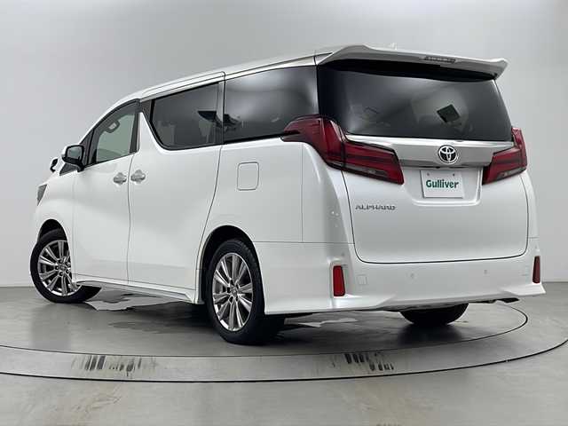 トヨタ アルファード S タイプゴールド 埼玉県 2020(令2)年 4.8万km ホワイトパールクリスタルシャイン 純正ディスプレイオーディオ/Bluetooth接続/CD/DVDプレイヤー/バックモニター/純正12インチフリップダウンモニター/ツインムーンルーフ/トヨタセーフティセンス/衝突被害軽減ブレーキ/レーンキープアシスト/オートマチックハイビーム/レーダークルーズコントロール/両側電動スライドドア/ステアリングスイッチ/パワーバックドア/ビルトインETC/電動パーキングブレーキ/ブレーキホールド/横滑り防止装置/左右分離型フルオートエアコン/ダブルオートエアコン/ドライブレコーダー