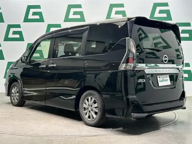 日産 セレナ e－パワー ハイウェイスター V 鹿児島県 2018(平30)年 4.2万km ダイヤモンドブラック 社外8インチナビ/フルセグTV/BT/CD/DVD/MSV/アラウンドビューモニター/エマージェンシーブレーキ/パーキングアシスト/両側パワースライドドア/前席シートヒーター/ステアリングヒーター/ドライブレコーダー/ETC/LEDヘッドライト/純正15インチアルミホイール/純正フロアマット