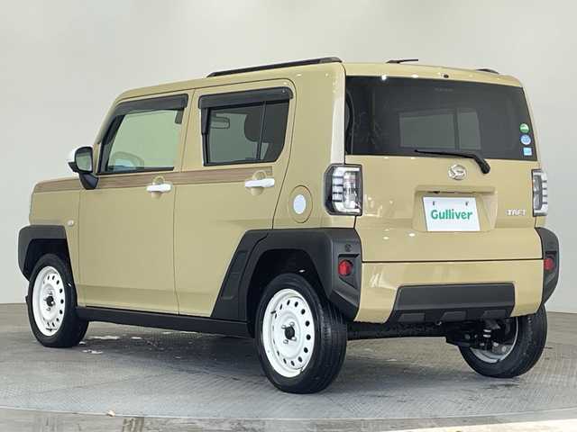 ダイハツ タフト G ターボ 栃木県 2020(令2)年 5.4万km サンドベージュメタリック ターボ　/純正ナビ/（CD/DVD/フルセグ/Bluetooth/SD/USB）　/全方位カメラ　/禁煙車　/ガラスルーフ　/コーナーセンサー　/ＥＴＣ　/シートヒーター　/ルーフレール　/オートライト　/横滑り防止装置　/フォグランプ　/スマートキー　/プッシュスタート/アイドリングストップ/革巻きステアリング/電動格納ミラー/純正フロアマット