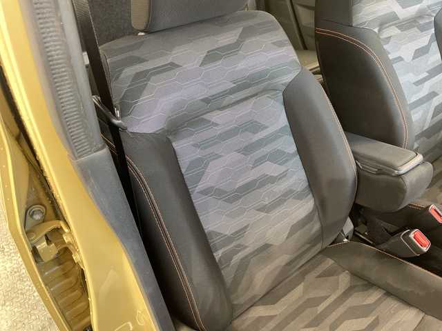 ダイハツ タフト G ターボ 栃木県 2020(令2)年 5.4万km サンドベージュメタリック ターボ　/純正ナビ/（CD/DVD/フルセグ/Bluetooth/SD/USB）　/全方位カメラ　/禁煙車　/ガラスルーフ　/コーナーセンサー　/ＥＴＣ　/シートヒーター　/ルーフレール　/オートライト　/横滑り防止装置　/フォグランプ　/スマートキー　/プッシュスタート/アイドリングストップ/革巻きステアリング/電動格納ミラー/純正フロアマット