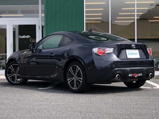 トヨタ ８６ GT 愛媛県 2014(平26)年 5.7万km ダークグレーメタリック 純正ナビ(NSLN-W62) SD未着/・フルセグTV /Bluetooth/SD/バックカメラ /パドルシフト /ETC /HIDオートライト /・フォグランプ /スマートキー /・スペアキー /エンジンスターター /SPROT/SNOWMODE /禁煙車 /純正アルミ/取扱説明書/保証書