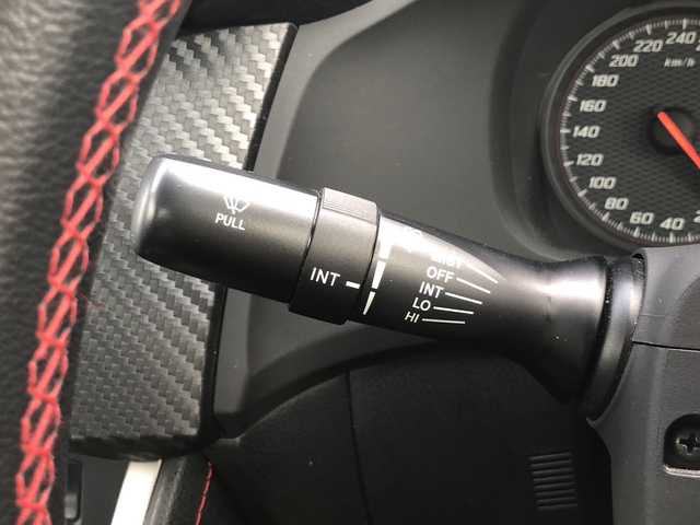 トヨタ ８６ GT 愛媛県 2014(平26)年 5.7万km ダークグレーメタリック 純正ナビ(NSLN-W62) SD未着/・フルセグTV /Bluetooth/SD/バックカメラ /パドルシフト /ETC /HIDオートライト /・フォグランプ /スマートキー /・スペアキー /エンジンスターター /SPROT/SNOWMODE /禁煙車 /純正アルミ/取扱説明書/保証書