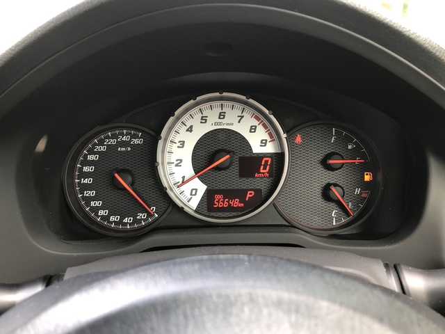 トヨタ ８６ GT 愛媛県 2014(平26)年 5.7万km ダークグレーメタリック 純正ナビ(NSLN-W62) SD未着/・フルセグTV /Bluetooth/SD/バックカメラ /パドルシフト /ETC /HIDオートライト /・フォグランプ /スマートキー /・スペアキー /エンジンスターター /SPROT/SNOWMODE /禁煙車 /純正アルミ/取扱説明書/保証書