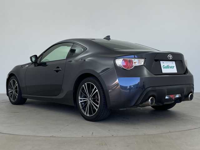 トヨタ ８６ GT 鹿児島県 2014(平26)年 5.7万km ダークグレーメタリック 純正ナビ(NSLN-W62) SD未着/・フルセグTV /Bluetooth/SD/バックカメラ /パドルシフト /ETC /HIDオートライト /フォグランプ /スマートキー /スペアキー /エンジンスターター /SPROT/SNOWMODE /禁煙車 /純正アルミホイール/取扱説明書/保証書