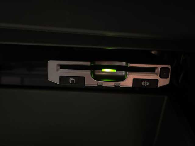 トヨタ ８６ GT 鹿児島県 2014(平26)年 5.7万km ダークグレーメタリック 純正ナビ(NSLN-W62) SD未着/・フルセグTV /Bluetooth/SD/バックカメラ /パドルシフト /ETC /HIDオートライト /フォグランプ /スマートキー /スペアキー /エンジンスターター /SPROT/SNOWMODE /禁煙車 /純正アルミホイール/取扱説明書/保証書