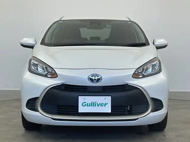 トヨタ アクア G 新潟県 2022(令4)年 3.8万km プラチナホワイトパールマイカ バックカメラ　/レーンキープアシスト　/衝突被害軽減システム　/前方ドライブレコーダー　/前後コーナーセンサー/追従クルーズコントロール/ビルトインETC　/LEDオートライト　/オートマチックハイビーム　/レザーステアリング　/純正フロアマット/スマートキー/Bluetooth・USB/保証書/取扱説明書