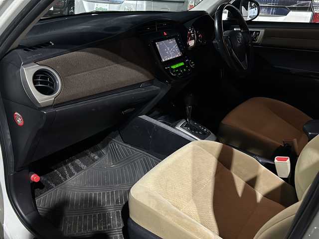 トヨタ カローラ アクシオ 1．5G 福島県 2014(平26)年 10.5万km ホワイトパールクリスタルシャイン 純正ナビ　Ｂｌｕｅｔｏｏｔｈ　フルセグ　バックＣ　ＥＴＣ　ステアスイッチ　ｎａｎｏｅ　フロントワイパーデアイサー　オートＨＩＤライト　電動格納ミラー　リモコンキー　マット　エンジンスターター