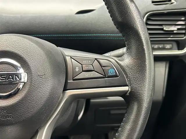 日産 セレナ ライダー プロパイロット E 鹿児島県 2017(平29)年 6.4万km ダイヤモンドブラック 禁煙車/純正ナビ/（BluetoothフルセグTV　DVD/CD）/バックカメラ/フリップダウンモニター/前後ドライブレコーダー/ETC/ブレーキホールド/プロパイロット/クルーズコントロール/社外16インチアルミホイール/フルエアロ/ハンズフリーオートスライドドア/両側パワースライドドア/LEDヘッドライト