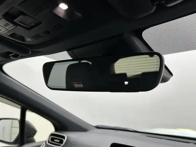 トヨタ アクア GRスポーツ 茨城県 2023(令5)年 1.8万km ブラックマイカ 純正ディスプレイオーディオ/・ナビキット機能あり/バックカメラ/ステアリングヒーター/レーダークルーズコントロール/AC100V/コーナーセンサー/オートマチックハイビーム/ハーフレザーシート/シートヒーター/純正17インチAW/純正フロアマット/LEDヘッドライト/ビルトインETC2.0/純正ドライブレコーダー