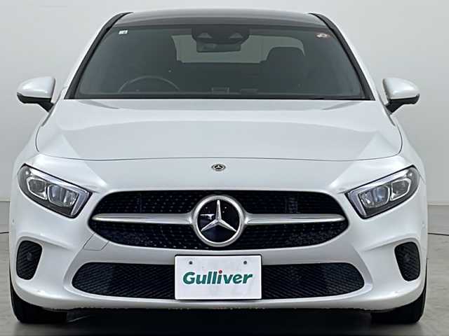 メルセデス・ベンツ Ａ２５０ 4MATIC 道央・札幌 2020(令2)年 2.4万km デジタルホワイト ・4WD/・純正ナビ&BT&TV&USB/・全周囲カメラ/・パノラマルーフ/・アクティブドライブクルーズコントロール/・アクティブブレーキアシスト/・ヘッドアップディスプレイ/・コーナーセンサー/・横滑り防止装置/・アイドリングストップ/・前席パワーシート/・前席シートヒーター/・レザーシート/・ビルトインETC/・純正フロアマット/・LEDヘッドライト/・オートライト/・スマートキー/・スペアキー/・純正17インチAW