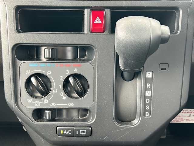 トヨタ ルーミー X 三重県 2021(令3)年 5万km パールホワイトⅢ 純正ナビ　/バックカメラ　/片側パワースライドドア　/ビルトインＥＴＣ　/前後コーナーセンサー /衝突軽減ブレーキ /アイドリングストップ /前方ドライブレコーダー /オートライト /電動格納ミラー /禁煙車
