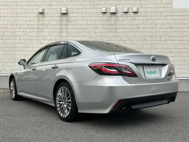 トヨタ クラウン ハイブリッド S Four エレガンススタイルⅡ 山形県 2020(令2)年 5.4万km プレシャスシルバー 純正メーカーナビ/バックカメラ/専用ツートンハーフレザーシート/ブラインドスポットモニター/ビルドインＥＴＣ/パワーシート＆シートヒーター/ステアリングヒーター/レーダークルーズコントロール/前後ドライブレコーダー/電動リアサンシェード/純正18インチアルミ