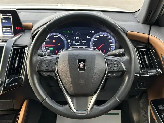 トヨタ クラウン ハイブリッド S Four エレガンススタイルⅡ 山形県 2020(令2)年 5.4万km プレシャスシルバー 純正メーカーナビ/バックカメラ/専用ツートンハーフレザーシート/ブラインドスポットモニター/ビルドインＥＴＣ/パワーシート＆シートヒーター/ステアリングヒーター/レーダークルーズコントロール/前後ドライブレコーダー/電動リアサンシェード/純正18インチアルミ