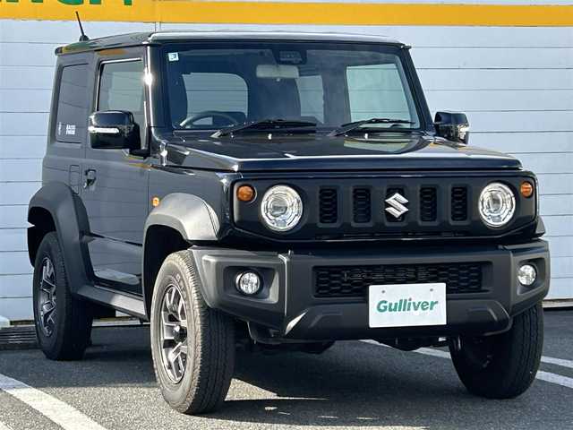 スズキ ジムニー シエラ JC 埼玉県 2025(令7)年 0.5万km ブルーイッシュブラックパール3 カーオーディオ(DEH-7100)/　(FM/Bluetooth/CD)/ビルトインETC/4WD/クルーズコントロール/衝突被害軽減ブレーキ/車線逸脱警報/後方コーナーセンサー/運転席・助手席シートヒーター/ヒーテッドドアミラー/ヘッドライトウォッシャー/背面タイヤ/オートLEDライト/純正15インチアルミホイール
